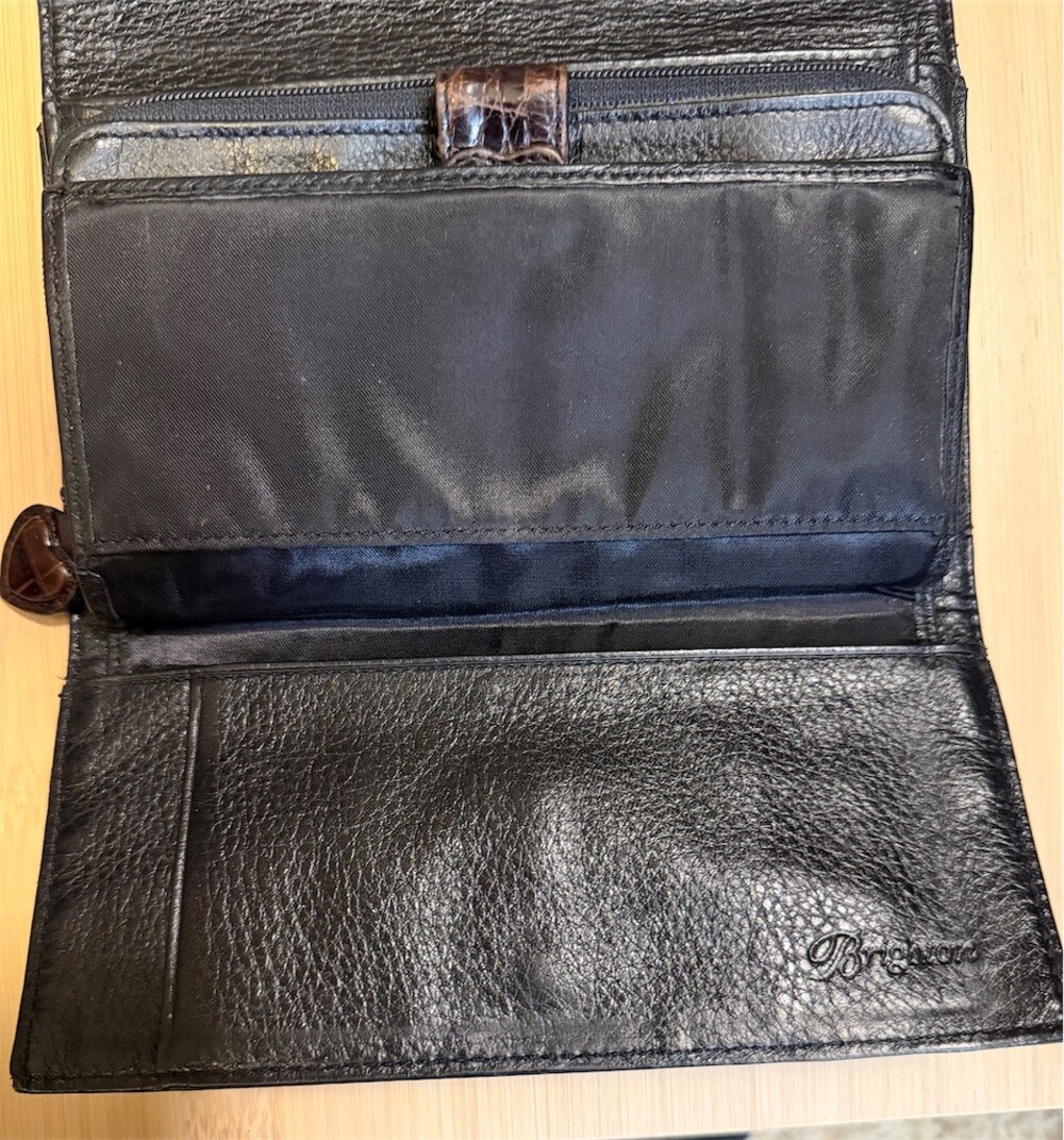 Brighton Brown Wallet Croc Embossed With Silver Hardware - Picture 5 of 8